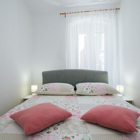 Apartments Ivana Trogir Ngoại thất bức ảnh