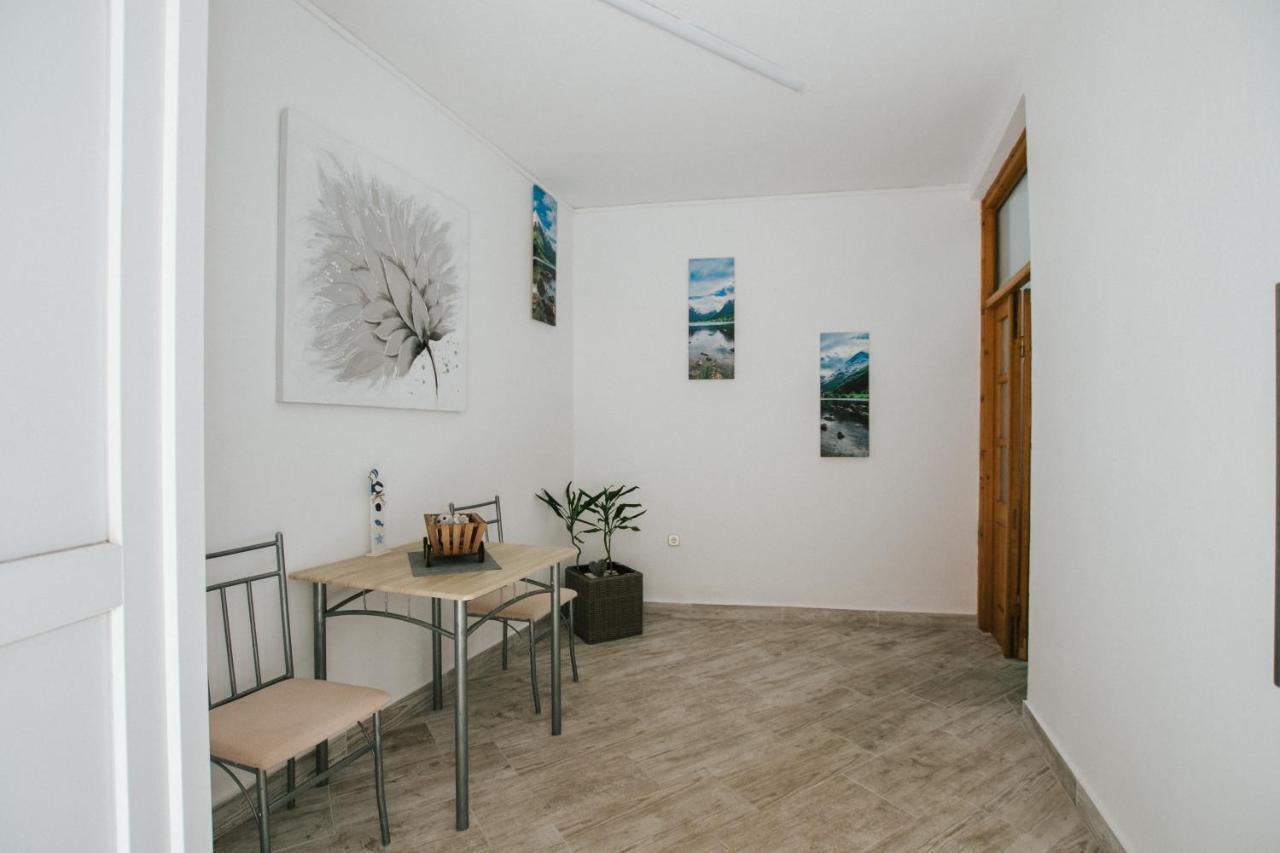 Apartments Ivana Trogir Ngoại thất bức ảnh