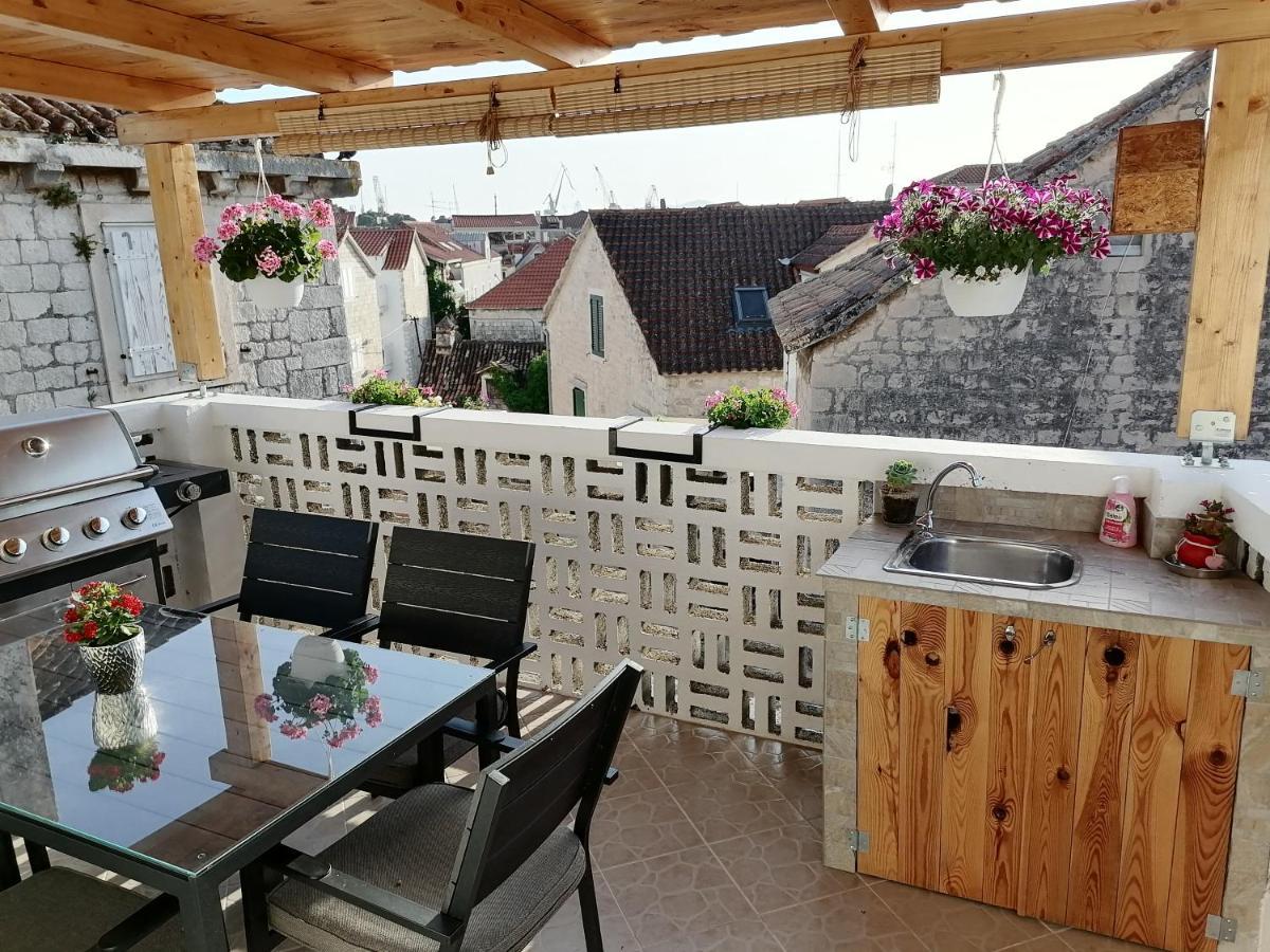 Apartments Ivana Trogir Ngoại thất bức ảnh